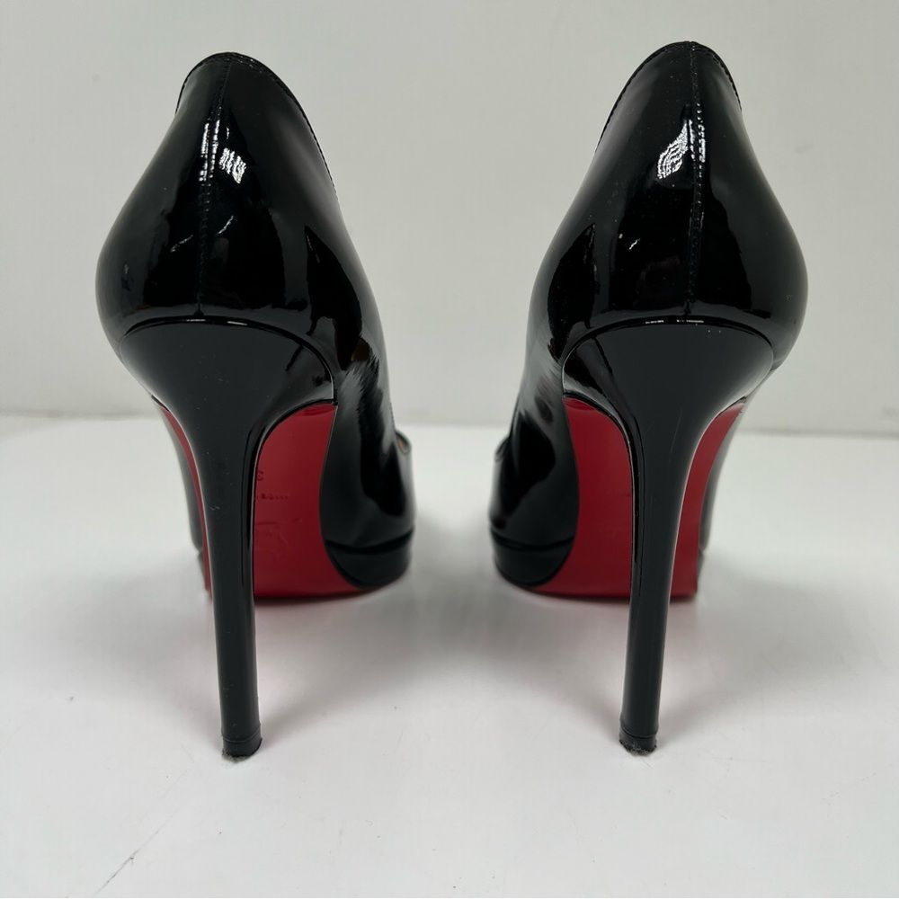 Christian Louboutin Pointy Toe Black Shiny Leather Heels Red Bottoms Size 34 / 4 - Picture 5 of 9